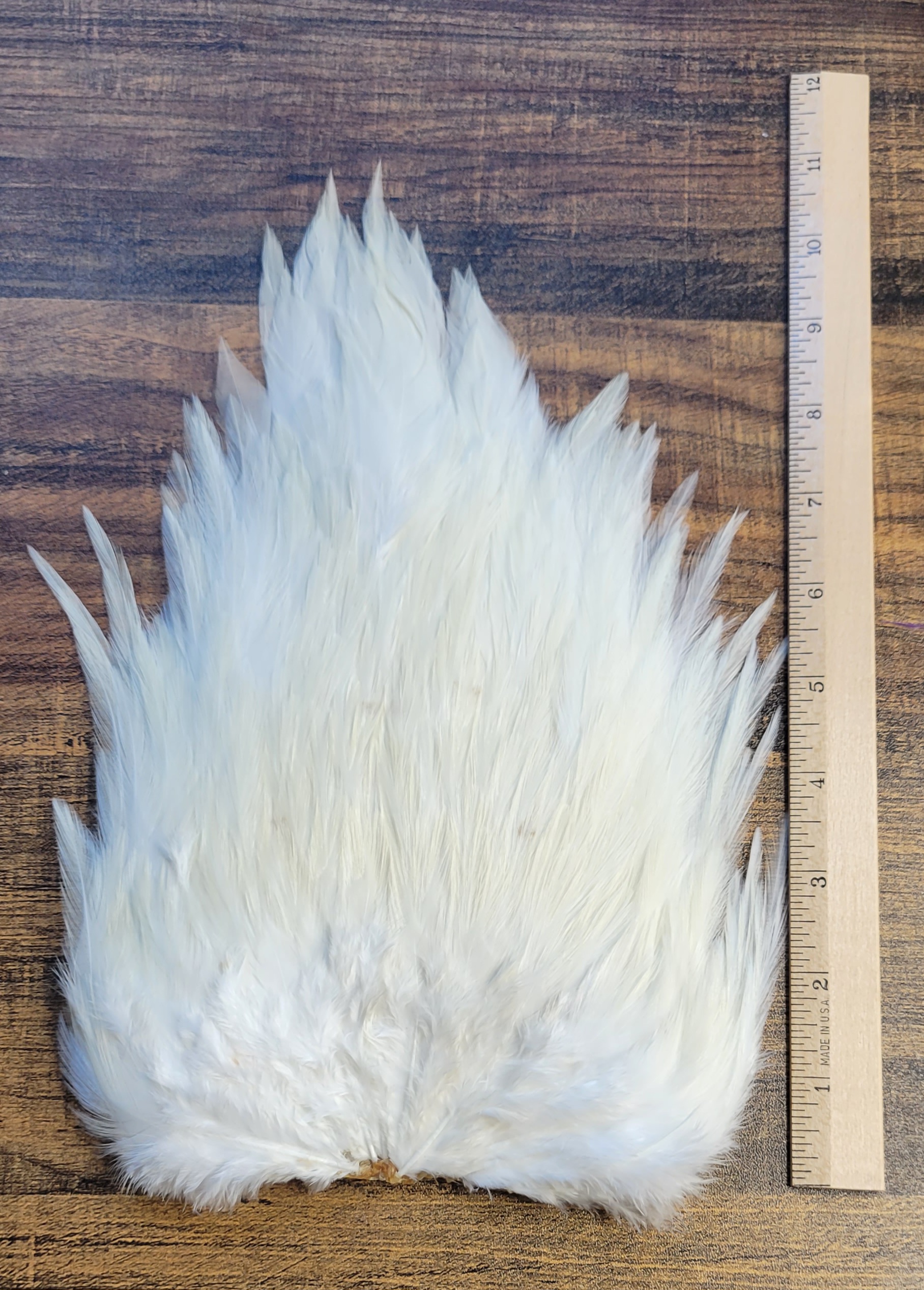 Lot 18, Extra Large Dyed WHITE India Rooster "Streamer" Saddle Feathers Fly Tying Jewelry Crafts